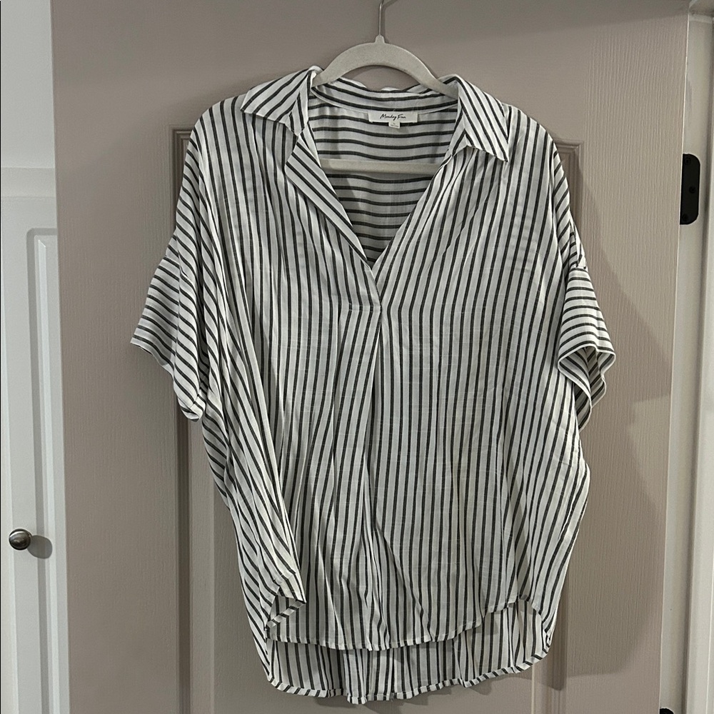 Elegant Striped Blouse in Black and White